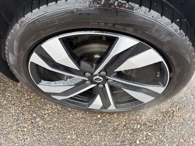 2024 Volvo XC40 Ultimate