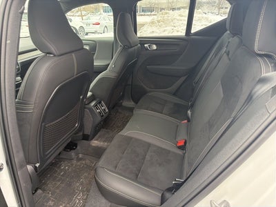 2024 Volvo XC40 Ultimate