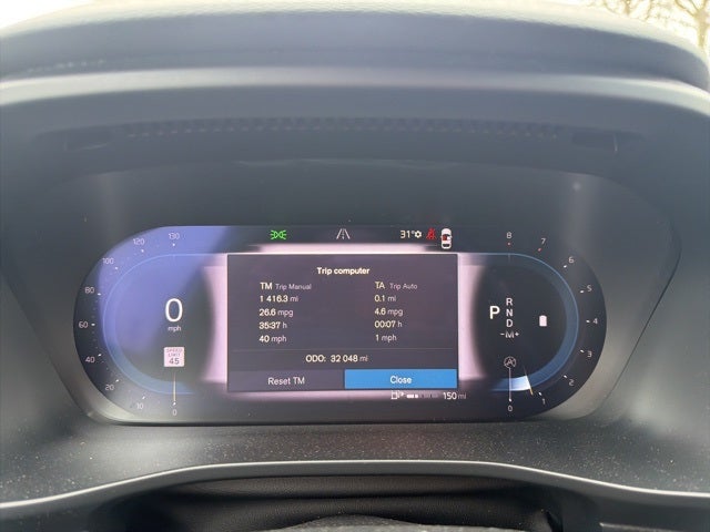 2024 Volvo XC40 Ultimate