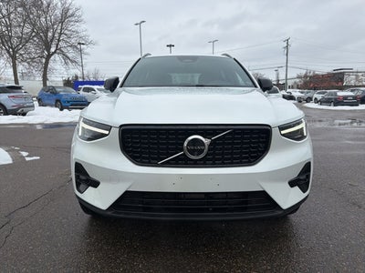 2024 Volvo XC40 Ultimate