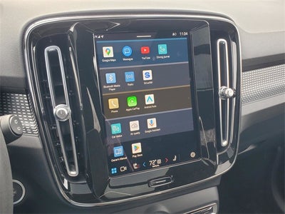 2024 Volvo XC40 Ultimate