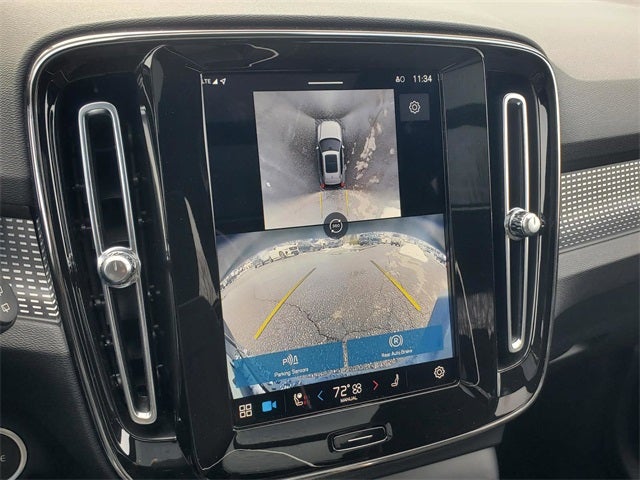 2024 Volvo XC40 Ultimate