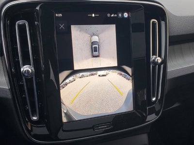 2026 Volvo XC40 B5 Ultra
