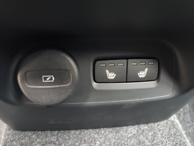 2026 Volvo XC40 B5 Ultra