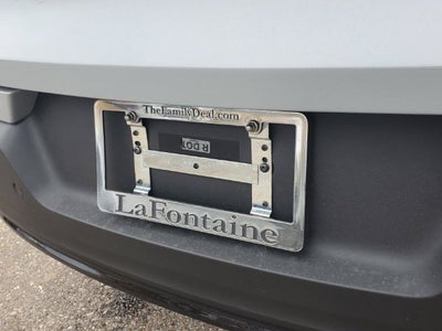 2026 Volvo XC40 B5 Ultra