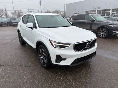 2023 Volvo XC40 B5 Core