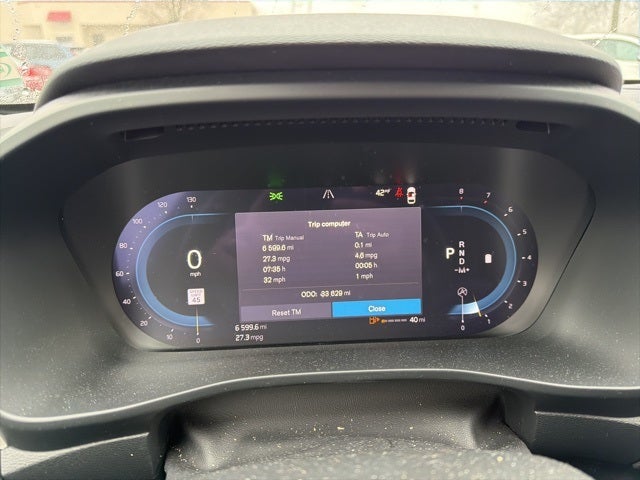 2023 Volvo XC40 B5 Core