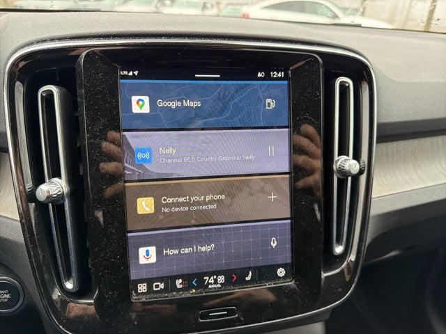 2023 Volvo XC40 B5 Core