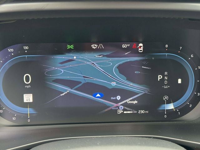 2023 Volvo XC40 B5 Plus Dark Theme