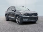 2023 Volvo XC40 B5 Plus Dark Theme