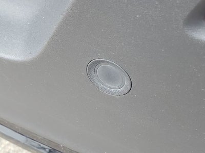 2023 Volvo XC40 B5 Plus Dark Theme