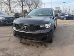 2023 Volvo XC40 B5 Plus Dark Theme