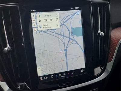 2025 Volvo V60 Cross Country B5 Plus