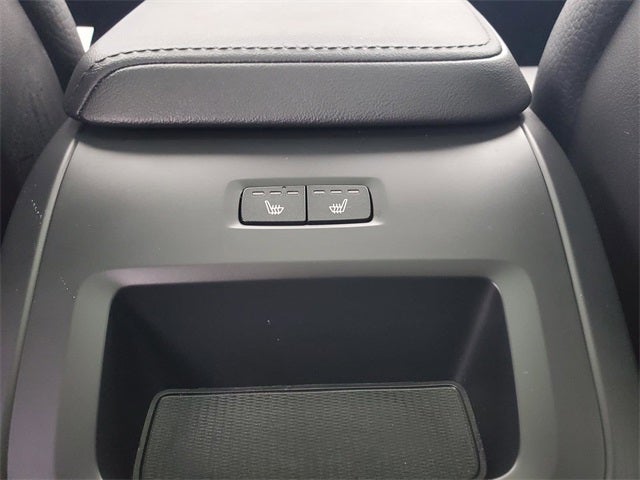 2025 Volvo V60 Cross Country B5 Plus