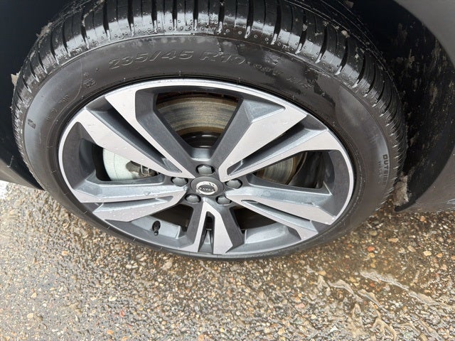 2025 Volvo V60 Cross Country B5 Plus