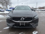 2025 Volvo V60 Cross Country B5 Plus