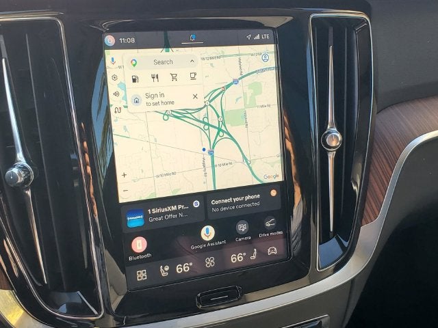 2025 Volvo V60 Cross Country B5 Plus
