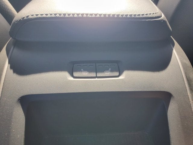 2025 Volvo V60 Cross Country B5 Plus