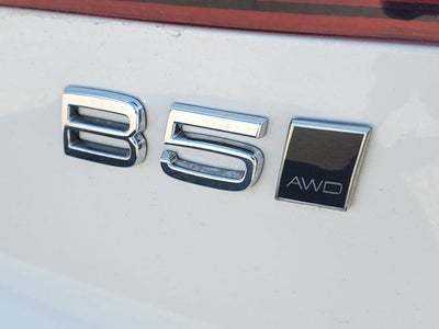 2025 Volvo V60 Cross Country B5 Plus