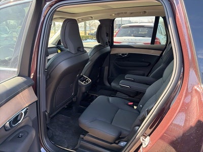 2025 Volvo XC90 B5 Plus 2025.5