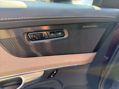 2025 Volvo XC90 B5 Plus 2025.5