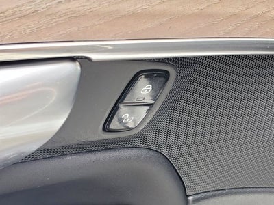 2025 Volvo XC90 B5 Plus 2025.5