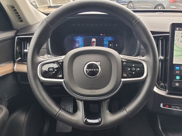 2025 Volvo XC90 B5 Plus 2025.5