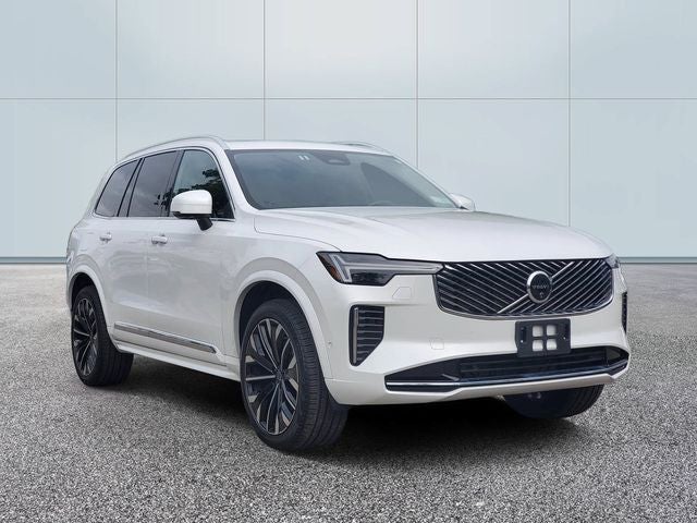 2025 Volvo XC90 B5 Plus 2025.5