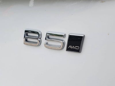2025 Volvo XC90 B5 Plus 2025.5