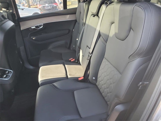 2025 Volvo XC90 B5 Plus 2025.5
