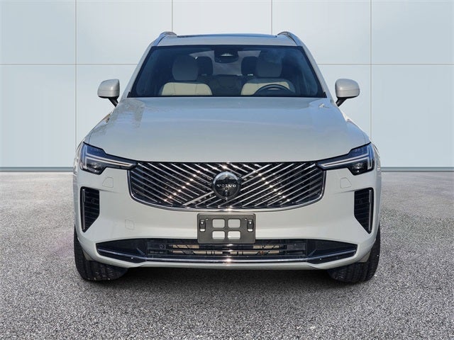 2025 Volvo XC90 B5 Plus 2025.5