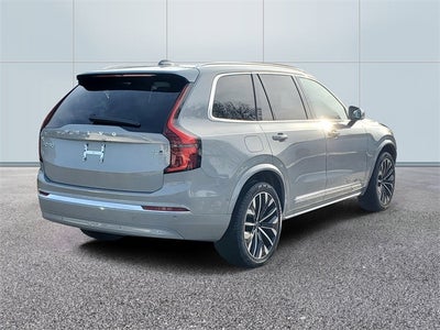 2025 Volvo XC90 B5 Plus 2025.5
