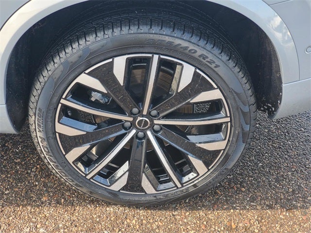 2025 Volvo XC90 B5 Plus 2025.5