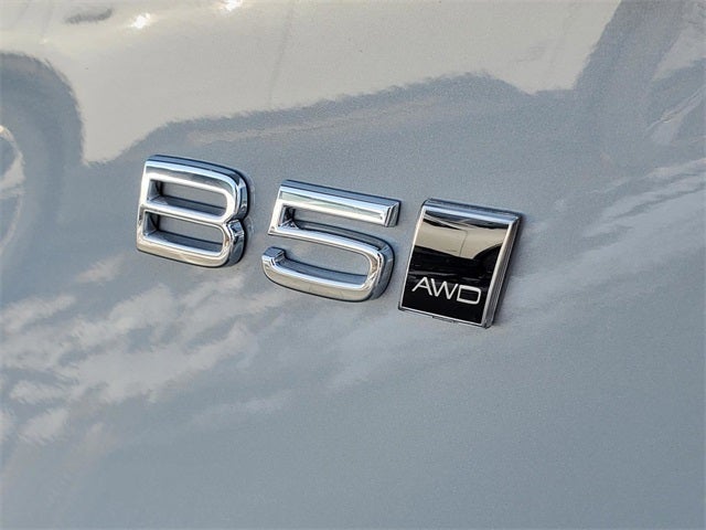 2025 Volvo XC90 B5 Plus 2025.5