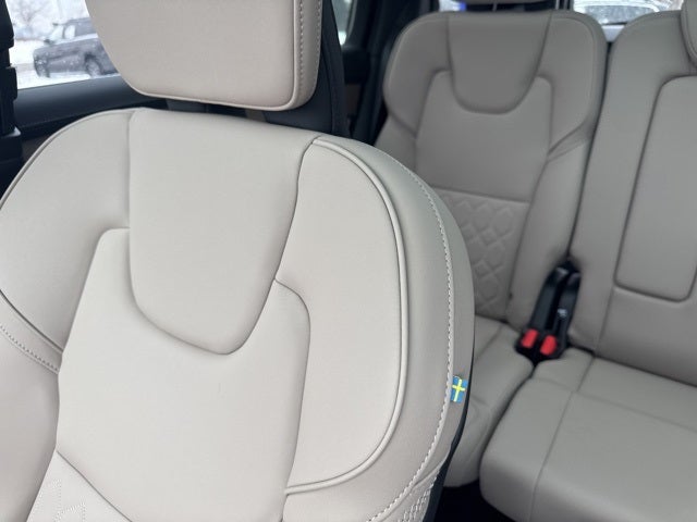 2026 Volvo XC90 B5 Plus