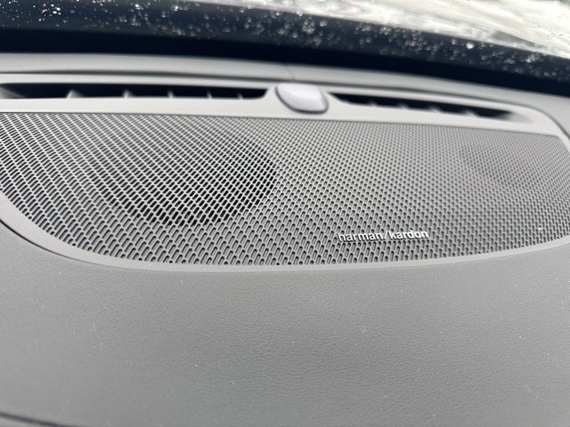 2026 Volvo XC90 B5 Plus