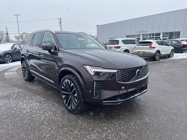 2026 Volvo XC90 B5 Plus