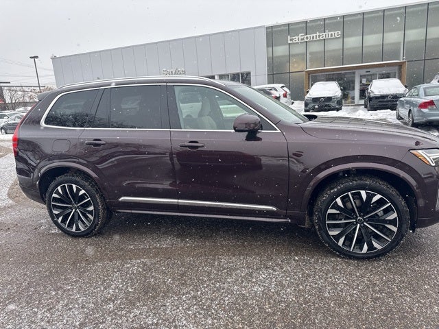 2026 Volvo XC90 B5 Plus