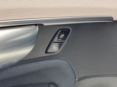 2025 Volvo XC90 B5 Ultra 7-Seater 2025.5