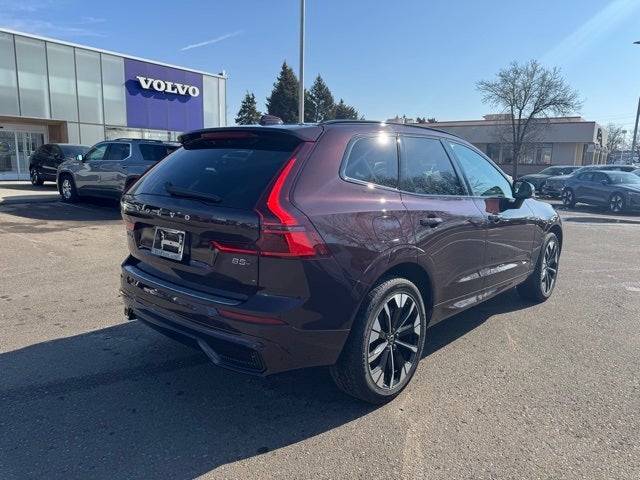 2026 Volvo XC60 B5 Plus