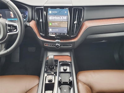 2025 Volvo XC60 B5 Plus
