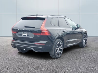 2025 Volvo XC60 B5 Plus