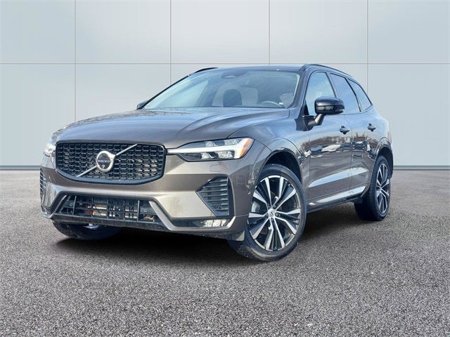 2025 Volvo XC60 B5 Plus