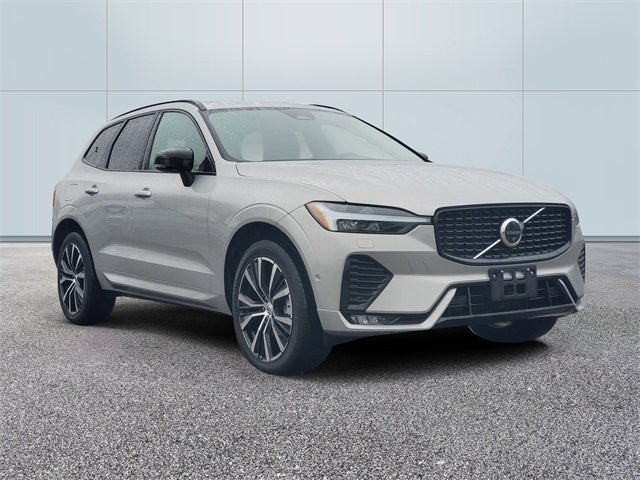 2025 Volvo XC60 B5 Plus