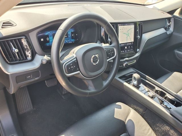 2025 Volvo XC60 B5 Core