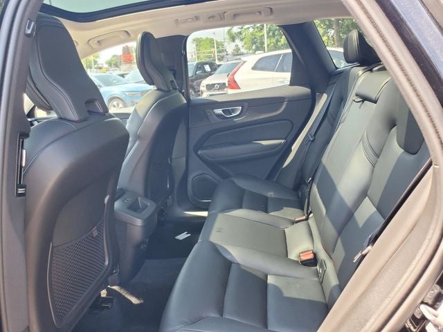 2025 Volvo XC60 B5 Core