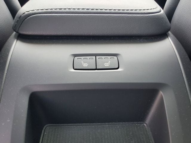 2025 Volvo XC60 B5 Core