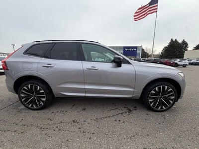 2026 Volvo XC60 B5 Ultra