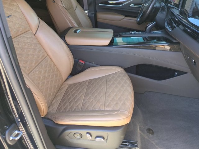 2022 Cadillac Escalade ESV Sport