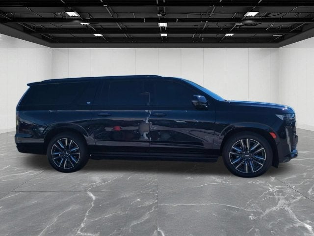 2022 Cadillac Escalade ESV Sport